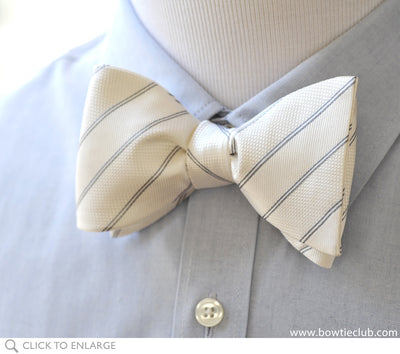 Pre-tied silk white stripes bow tie