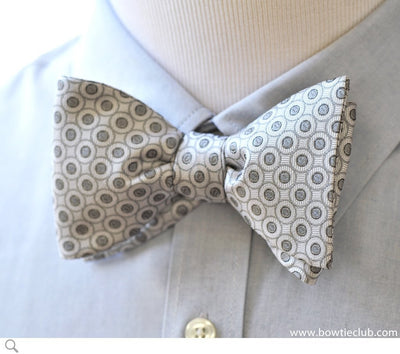 White and Silver Formal Events Bow Tie Pre-tied