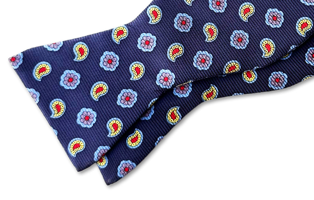 Lofoten Bow Tie